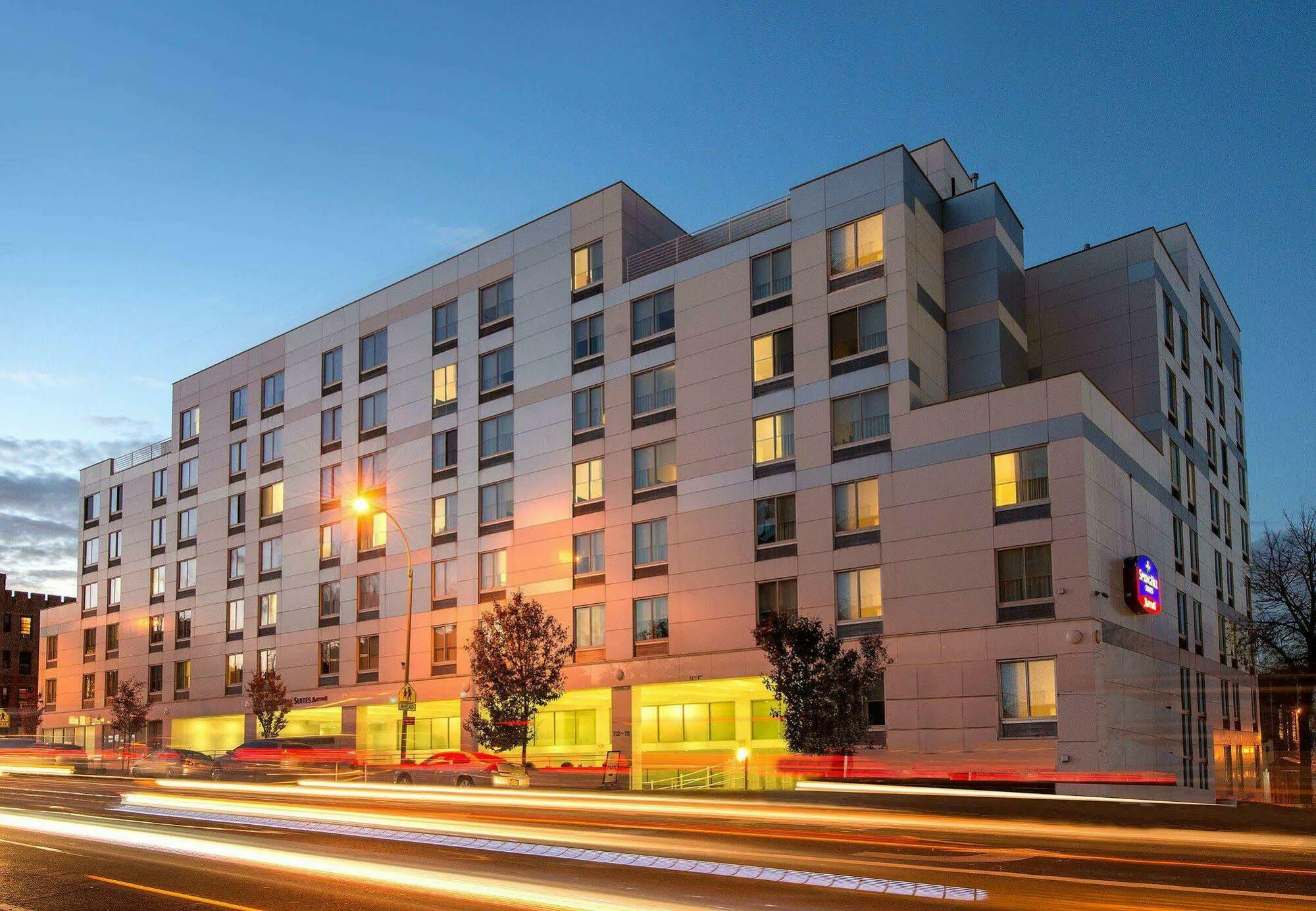 Springhill Suites By Marriott New York Laguardia Airport Eksteriør billede