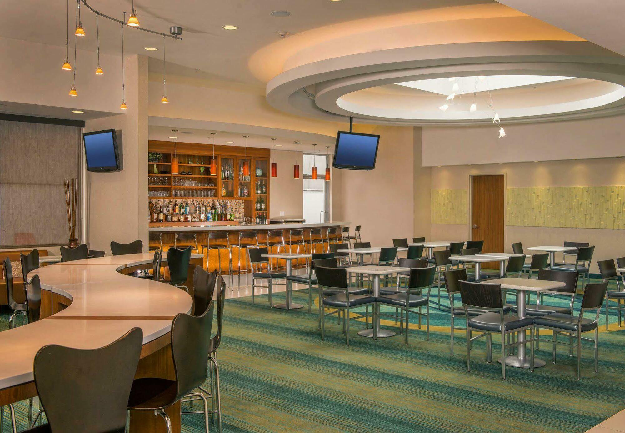 Springhill Suites By Marriott New York Laguardia Airport Eksteriør billede